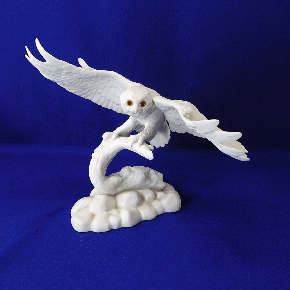 Night Sentinel Figurine Snowy Owl on Branch Jonathan Bronson Franklin Porcelain